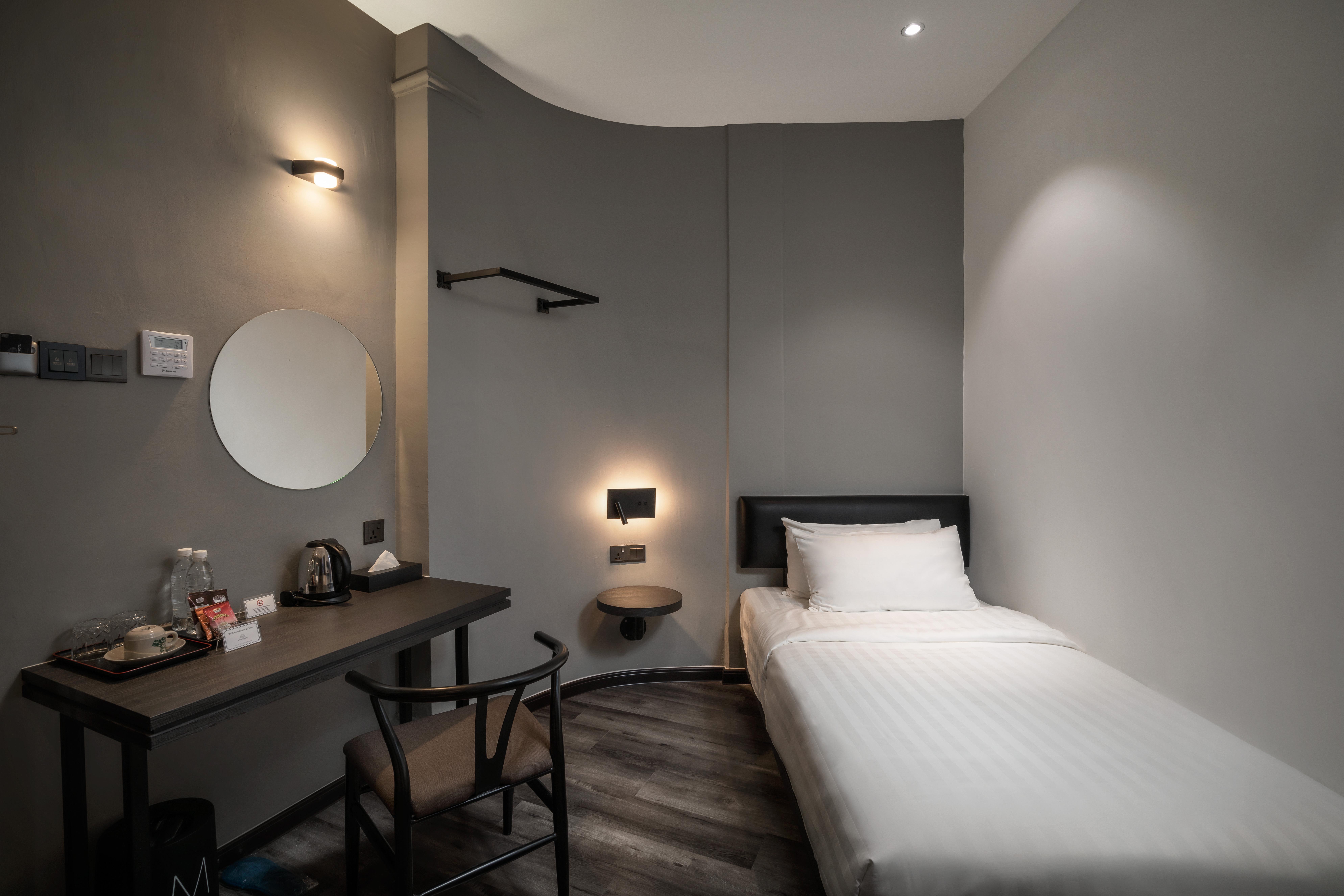 Modern Hotel Georgetown Екстер'єр фото