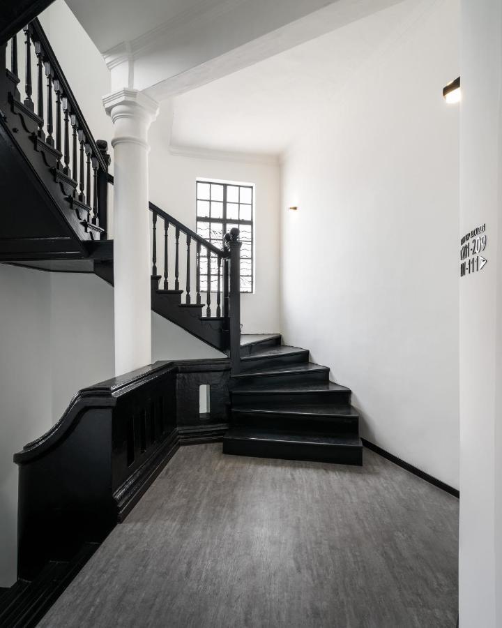 Modern Hotel Georgetown Екстер'єр фото