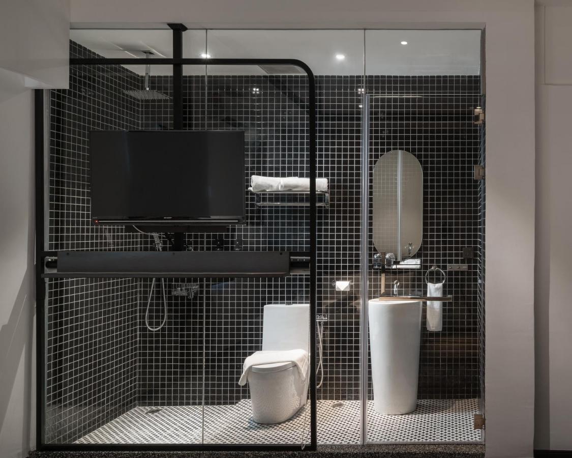 Modern Hotel Georgetown Екстер'єр фото